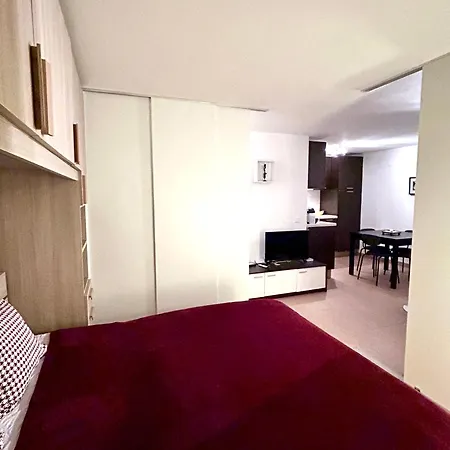 Leo Loft - Pool, Sauna & Free Parking Apartment *