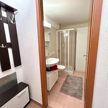 Leo Loft - Pool, Sauna & Free Parking *