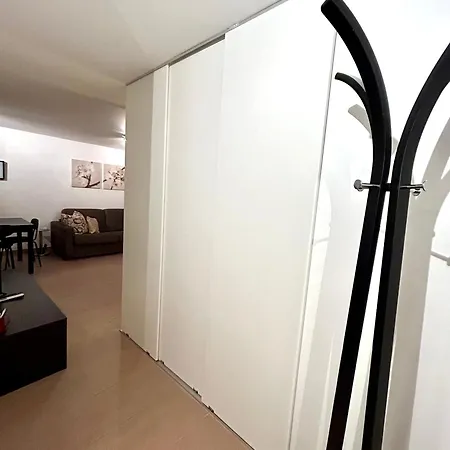 Leo Loft - Pool, Sauna & Free Parking Appartamento San Bernardino