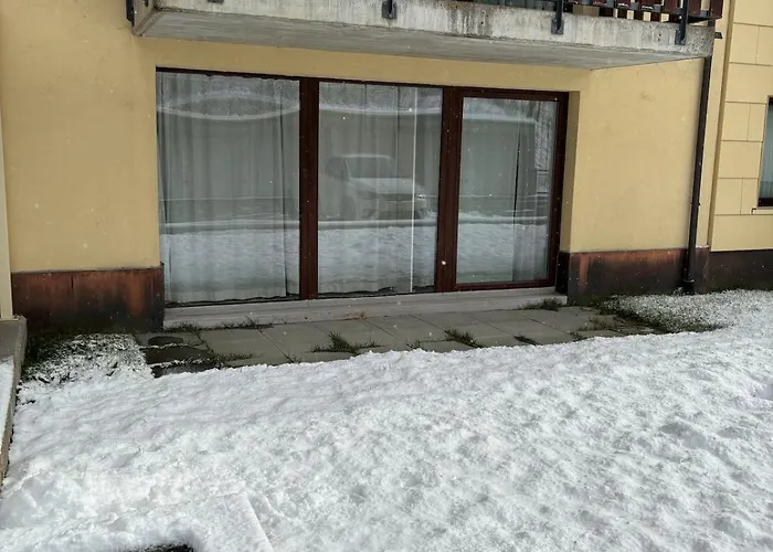 Leo Loft - Pool, Sauna & Free Parking * Mesocco