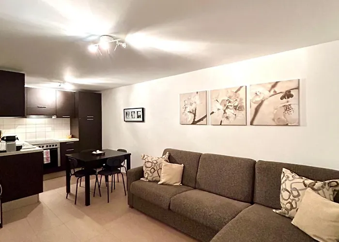 Apartamento Leo Loft - Pool, Sauna & Free Parking Mesocco